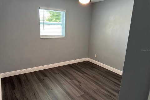 House in Tampa, Florida 3 bedrooms, 130.43 sq.m. № 1656964 - photo 20
