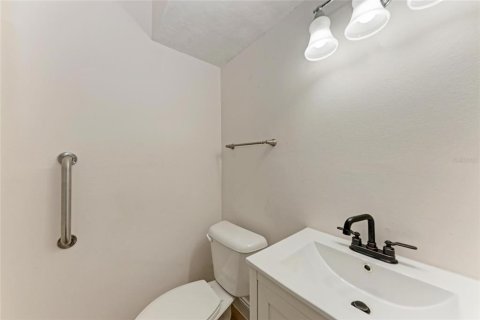 Condo in Sarasota, Florida, 3 bedrooms  № 1918622 - photo 19