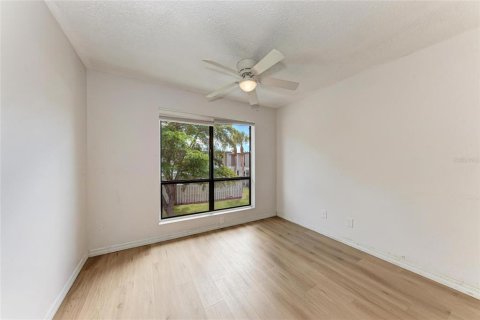 Condo in Sarasota, Florida, 3 bedrooms  № 1918622 - photo 29