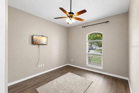 House in Valrico, Florida 4 bedrooms, 222.97 sq.m. № 2151358 - photo 20