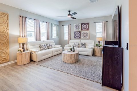 Купить виллу или дом в Таварес, Флорида 8 комнат, 281.49м2, № 1843173 - фото 21