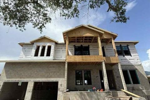 Casa en venta en Tampa, Florida, 5 dormitorios, 472.22 m2 № 1030413 - foto 6