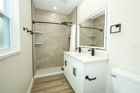 Villa ou maison à vendre à Orlando, Floride: 3 chambres, 91.79 m2 № 2389476 - photo 18