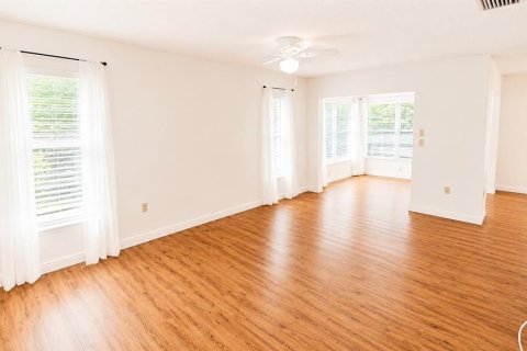 Copropriété à louer à Sarasota, Floride: 2 chambres, 108.97 m2 № 2094643 - photo 11