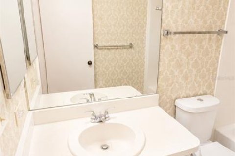 Copropriété à louer à Sarasota, Floride: 2 chambres, 108.97 m2 № 2094643 - photo 19