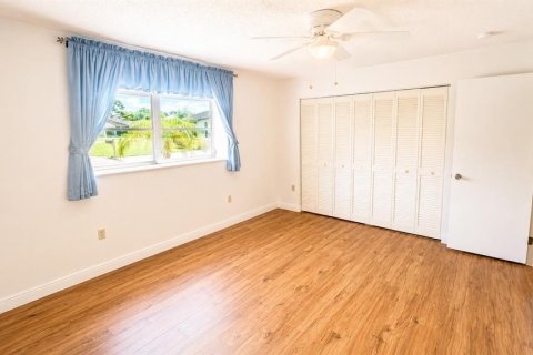 Copropriété à louer à Sarasota, Floride: 2 chambres, 108.97 m2 № 2094643 - photo 18
