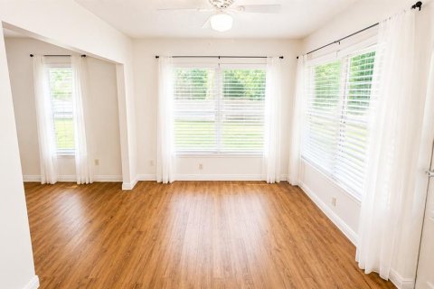 Copropriété à louer à Sarasota, Floride: 2 chambres, 108.97 m2 № 2094643 - photo 8