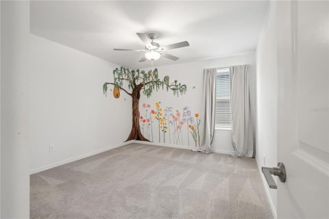 House in Land O' Lakes, Florida 6 bedrooms, 308.99 sq.m. № 2223739 - photo 30