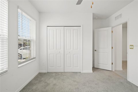 House in Land O' Lakes, Florida 6 bedrooms, 308.99 sq.m. № 2223739 - photo 21