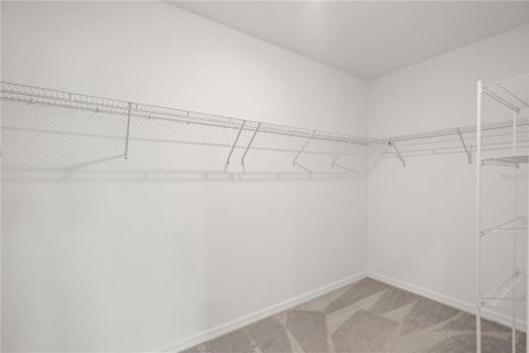 House in Land O' Lakes, Florida 6 bedrooms, 308.99 sq.m. № 2223739 - photo 29