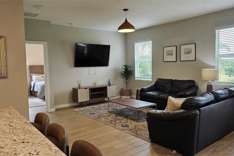 Villa ou maison à louer à Jensen Beach, Floride: 4 chambres, 162.76 m2 № 2275834 - photo 4