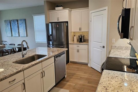 Villa ou maison à louer à Jensen Beach, Floride: 4 chambres, 162.76 m2 № 2275834 - photo 7