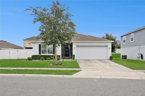 Casa en venta en Mascotte, Florida, 4 dormitorios, 174.1 m2 № 2167551 - foto 3