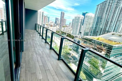 Купить кондоминиум в Майами, Флорида 2 спальни, 111.67м2, № 2043355 - фото 5