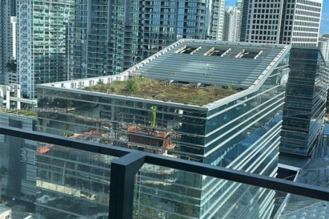 Кондоминиум с 2 спальнями в Майами, Флорида № 2043355