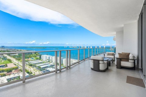 Condo à Lake Park, Floride, 3 chambres  № 2078435