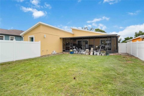 Casa en alquiler en Sarasota, Florida, 3 dormitorios, 135.36 m2 № 1879549 - foto 28