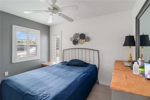 Casa en alquiler en Sarasota, Florida, 3 dormitorios, 135.36 m2 № 1879549 - foto 22