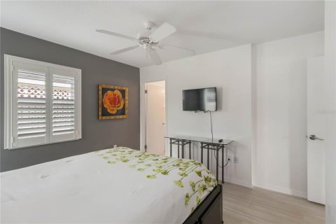 Casa en alquiler en Sarasota, Florida, 3 dormitorios, 135.36 m2 № 1879549 - foto 21