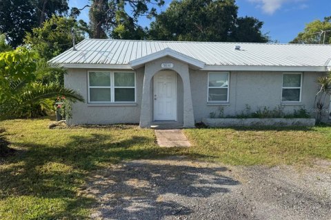 Appartement à Port Richey, Floride 2 chambres, 74.32 m2 № 2383968