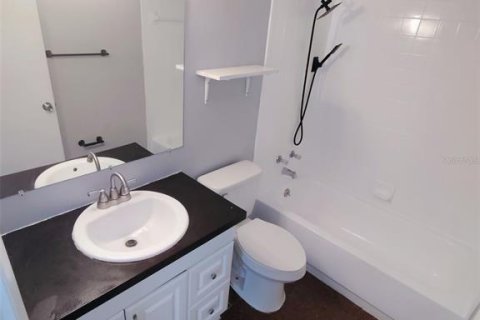 Appartement à louer à Port Richey, Floride: 2 chambres, 74.32 m2 № 2383968 - photo 7