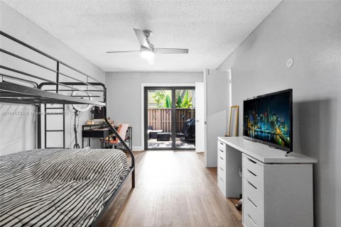 Adosado en venta en North Lauderdale, Florida, 2 dormitorios, 116.31 m2 № 1842946 - foto 9