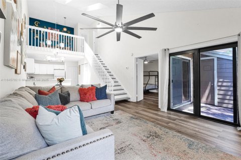 Adosado en venta en North Lauderdale, Florida, 2 dormitorios, 116.31 m2 № 1842946 - foto 6