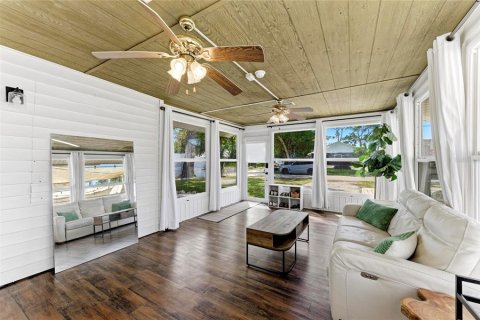 House in Sarasota, Florida 2 bedrooms, 122.45 sq.m. № 2398510 - photo 20