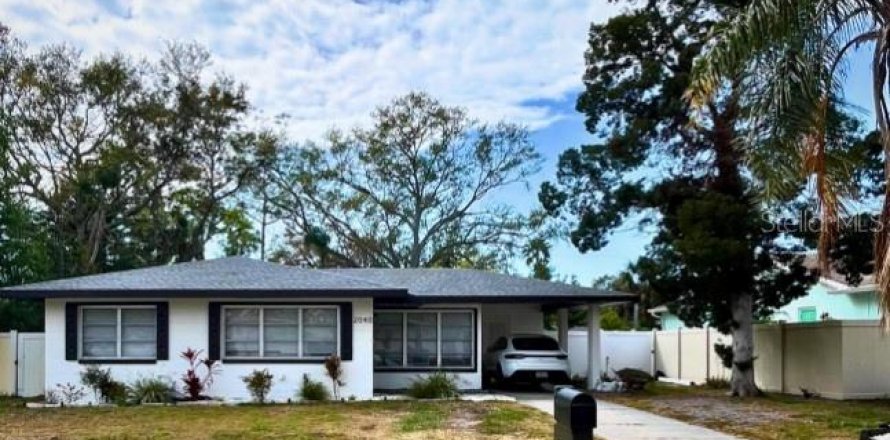 Villa ou maison à Dunedin, Floride 2 chambres, 95.88 m2 № 2419899