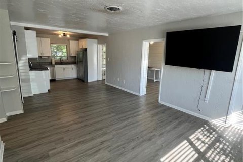 Villa ou maison à louer à Dunedin, Floride: 2 chambres, 95.88 m2 № 2419899 - photo 3