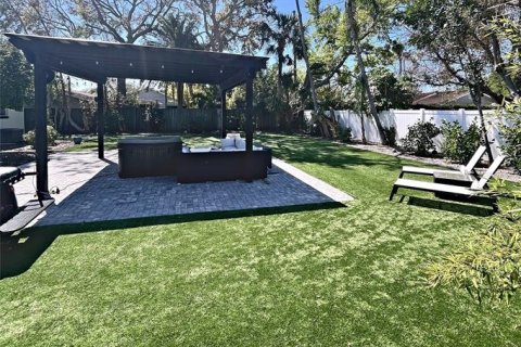 Villa ou maison à louer à Dunedin, Floride: 2 chambres, 95.88 m2 № 2419899 - photo 16