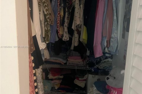 Снять в аренду кондоминиум в Суитуотер, Флорида 2 спальни, 70.42м2, № 2008375 - фото 17