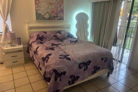 Снять в аренду кондоминиум в Суитуотер, Флорида 2 спальни, 70.42м2, № 2008375 - фото 10