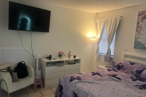 Снять в аренду кондоминиум в Суитуотер, Флорида 2 спальни, 70.42м2, № 2008375 - фото 11