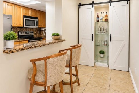 Copropriété à vendre à Miami, Floride: 1 chambre, 71.35 m2 № 2387125 - photo 12