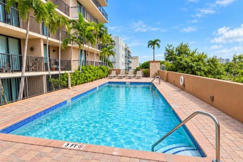 Copropriété à vendre à Miami, Floride: 1 chambre, 71.35 m2 № 2387125 - photo 26