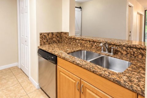 Copropriété à vendre à Miami, Floride: 1 chambre, 71.35 m2 № 2387125 - photo 10
