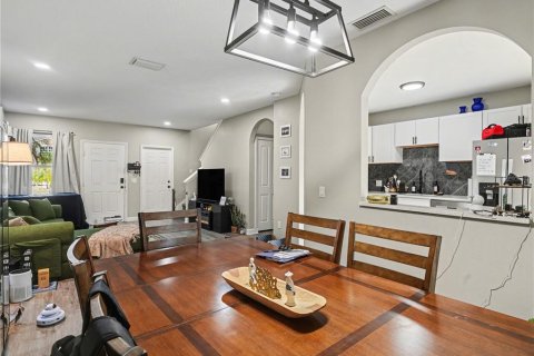 Villa ou maison à louer à Riverview, Floride: 4 chambres, 162.95 m2 № 2388164 - photo 8