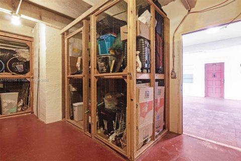 Condominio en venta en Lauderdale Lakes, Florida, 2 dormitorios, 102.38 m2 № 1984945 - foto 25