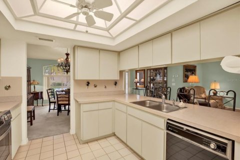 House in Tampa, Florida 2 bedrooms, 187.48 sq.m. № 1810558 - photo 25