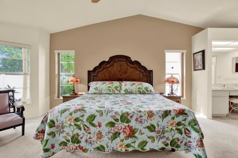 House in Tampa, Florida 2 bedrooms, 187.48 sq.m. № 1810558 - photo 30