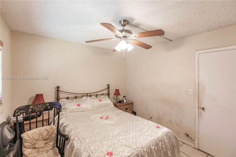Condo in Oakland Park, Florida, 1 bedroom  № 1752575 - photo 18