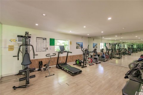 Condo in Oakland Park, Florida, 1 bedroom  № 1752575 - photo 5