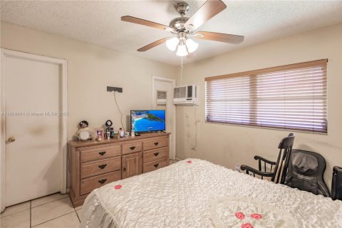 Condo in Oakland Park, Florida, 1 bedroom  № 1752575 - photo 17