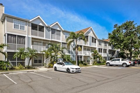 Copropriété à vendre à Sarasota, Floride: 2 chambres, 113.71 m2 № 1680382 - photo 1