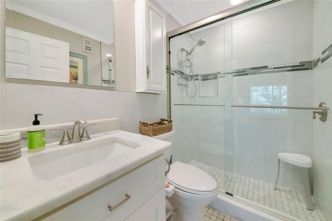 Copropriété à vendre à Sarasota, Floride: 2 chambres, 113.71 m2 № 1680382 - photo 21