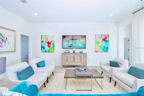 Casa en venta en Kissimmee, Florida, 12 dormitorios, 452.81 m2 № 2227824 - foto 9
