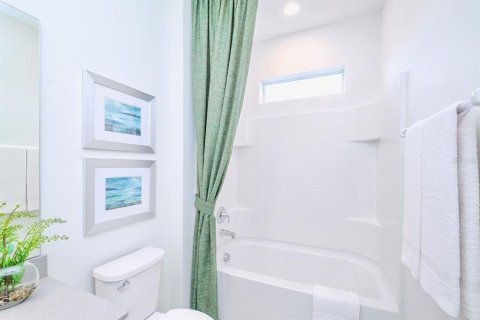 Casa en venta en Kissimmee, Florida, 12 dormitorios, 452.81 m2 № 2227824 - foto 28