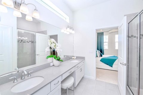 Casa en venta en Kissimmee, Florida, 12 dormitorios, 452.81 m2 № 2227824 - foto 14