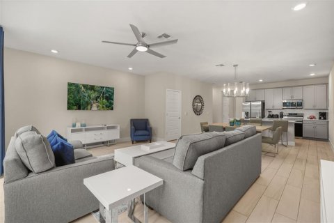 Touwnhouse à vendre à Kissimmee, Floride: 3 chambres, 158.68 m2 № 2427379 - photo 5